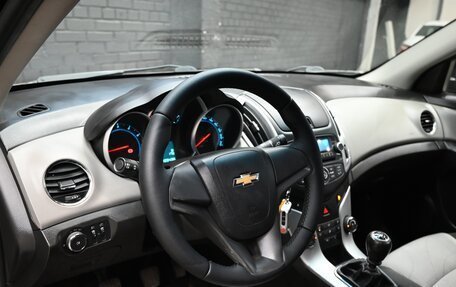 Chevrolet Cruze II, 2014 год, 990 000 рублей, 13 фотография