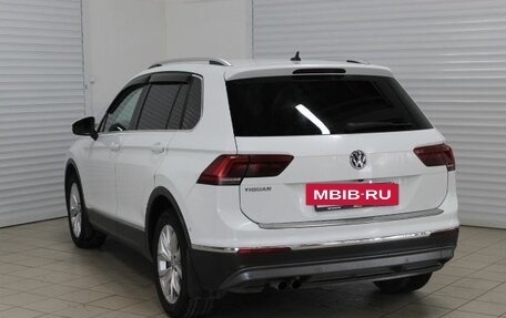 Volkswagen Tiguan II, 2018 год, 1 850 000 рублей, 7 фотография