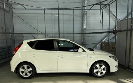 Hyundai i30 I, 2011 год, 979 000 рублей, 4 фотография