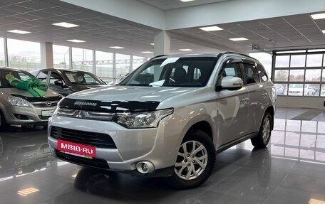 Mitsubishi Outlander III рестайлинг 3, 2013 год, 1 695 000 рублей, 1 фотография