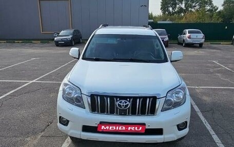 Toyota Land Cruiser Prado 150 рестайлинг 2, 2009 год, 2 200 000 рублей, 1 фотография