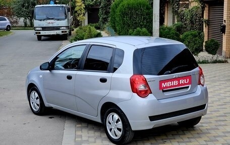 Chevrolet Aveo III, 2010 год, 535 000 рублей, 2 фотография