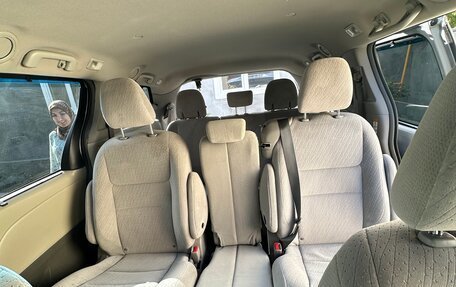 Toyota Sienna III, 2015 год, 2 600 000 рублей, 16 фотография