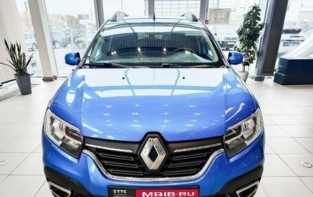 Renault Sandero II рестайлинг, 2018 год, 1 078 000 рублей, 2 фотография