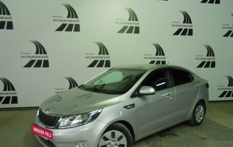 KIA Rio III рестайлинг, 2013 год, 975 000 рублей, 3 фотография