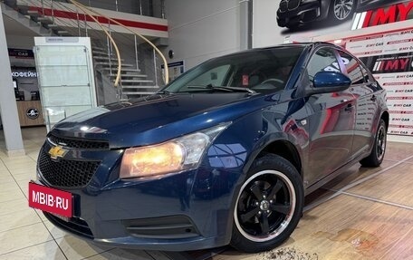 Chevrolet Cruze II, 2011 год, 649 000 рублей, 4 фотография