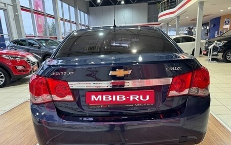 Chevrolet Cruze II, 2011 год, 649 000 рублей, 8 фотография