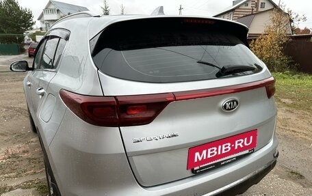 KIA Sportage IV рестайлинг, 2019 год, 2 050 000 рублей, 6 фотография