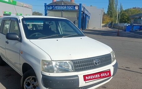 Toyota Probox I, 2003 год, 447 000 рублей, 2 фотография