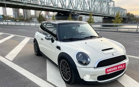 MINI Hatch, 2009 год, 1 250 000 рублей, 15 фотография