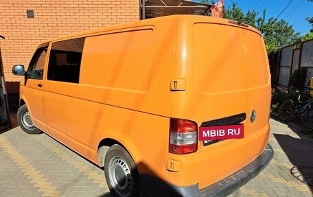 Volkswagen Transporter T5 рестайлинг, 2010 год, 1 650 000 рублей, 4 фотография