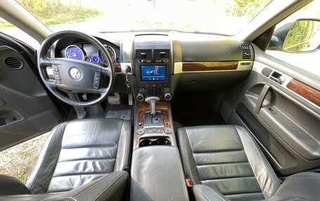 Volkswagen Touareg III, 2008 год, 1 350 000 рублей, 15 фотография