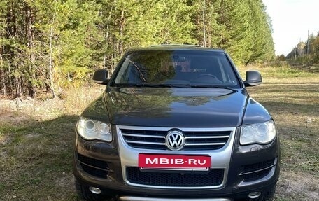 Volkswagen Touareg III, 2008 год, 1 350 000 рублей, 3 фотография