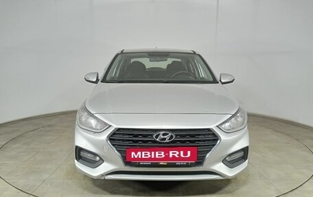 Hyundai Solaris II рестайлинг, 2017 год, 950 000 рублей, 2 фотография