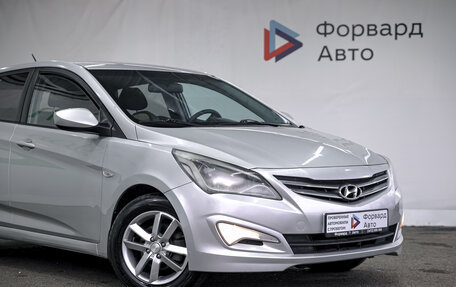 Hyundai Solaris II рестайлинг, 2016 год, 1 300 000 рублей, 2 фотография