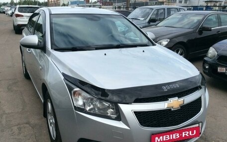 Chevrolet Cruze II, 2011 год, 800 000 рублей, 7 фотография