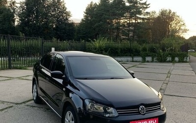 Volkswagen Polo VI (EU Market), 2013 год, 1 100 000 рублей, 1 фотография