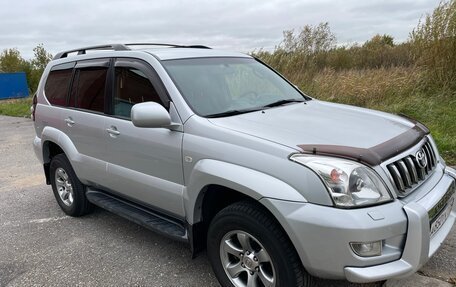 Toyota Land Cruiser Prado 120 рестайлинг, 2006 год, 2 300 000 рублей, 3 фотография