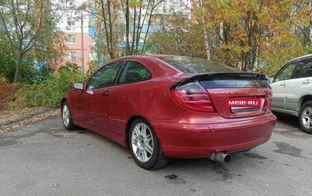 Mercedes-Benz C-Класс, 2003 год, 500 000 рублей, 3 фотография