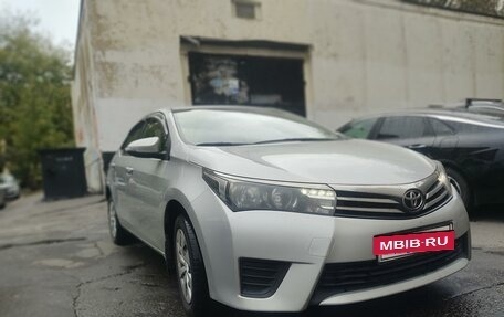 Toyota Corolla, 2013 год, 1 300 000 рублей, 4 фотография