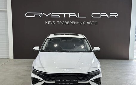 Hyundai Elantra, 2024 год, 2 800 000 рублей, 3 фотография