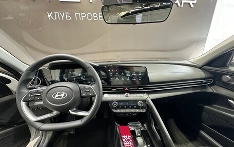 Hyundai Elantra, 2024 год, 2 800 000 рублей, 8 фотография