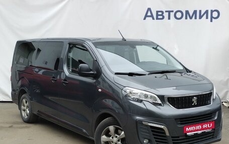 Peugeot Traveller I, 2021 год, 3 140 000 рублей, 3 фотография