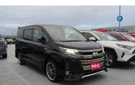 Toyota Noah III, 2017 год, 2 050 222 рублей, 1 фотография