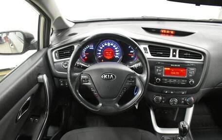 KIA cee'd III, 2013 год, 1 040 000 рублей, 6 фотография