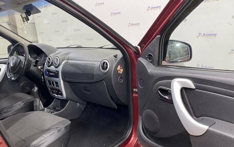 Renault Logan I, 2013 год, 595 000 рублей, 23 фотография