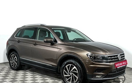 Volkswagen Tiguan II, 2018 год, 2 297 000 рублей, 3 фотография