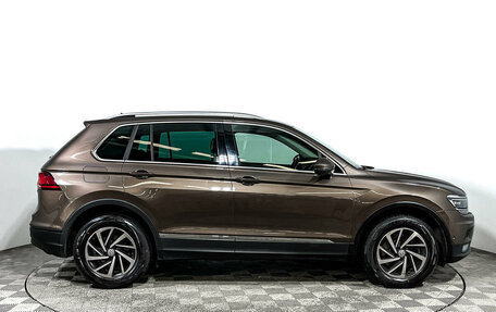 Volkswagen Tiguan II, 2018 год, 2 297 000 рублей, 4 фотография