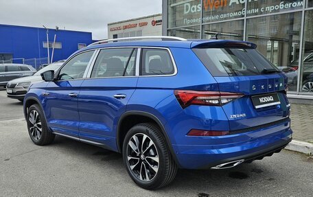 Skoda Kodiaq I, 2023 год, 4 990 000 рублей, 2 фотография