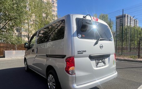 Nissan NV200, 2017 год, 1 850 000 рублей, 3 фотография