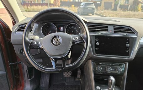 Volkswagen Tiguan II, 2017 год, 2 200 000 рублей, 15 фотография