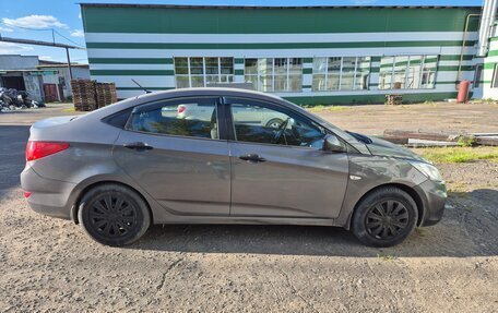 Hyundai Solaris II рестайлинг, 2012 год, 580 000 рублей, 7 фотография