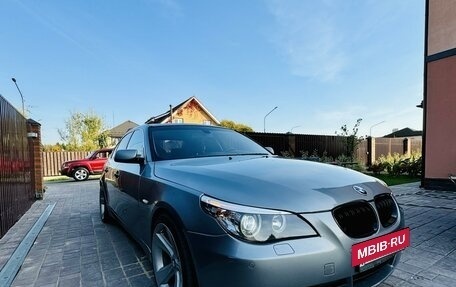 BMW 5 серия, 2003 год, 1 060 000 рублей, 3 фотография