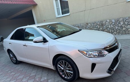 Toyota Camry, 2016 год, 3 100 000 рублей, 2 фотография