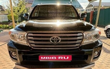 Toyota Land Cruiser 200, 2012 год, 4 150 000 рублей, 1 фотография