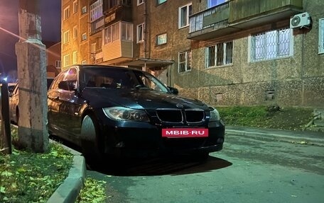 BMW 3 серия, 2007 год, 1 200 000 рублей, 2 фотография