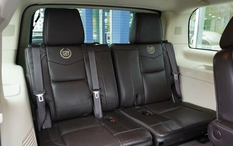 Cadillac Escalade III, 2013 год, 3 399 000 рублей, 10 фотография