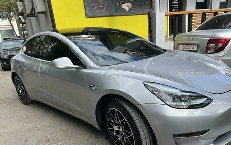 Tesla Model 3 I, 2018 год, 3 900 000 рублей, 2 фотография