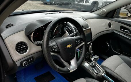 Chevrolet Cruze II, 2013 год, 880 000 рублей, 9 фотография