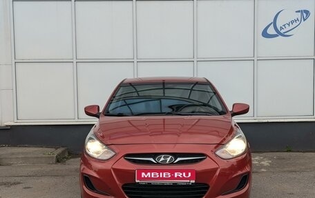 Hyundai Solaris II рестайлинг, 2011 год, 900 000 рублей, 3 фотография