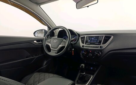 Hyundai Solaris II рестайлинг, 2019 год, 1 490 000 рублей, 10 фотография