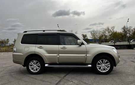 Mitsubishi Pajero IV, 2012 год, 2 750 000 рублей, 1 фотография