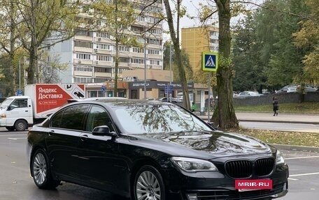 BMW 7 серия, 2013 год, 1 950 000 рублей, 2 фотография