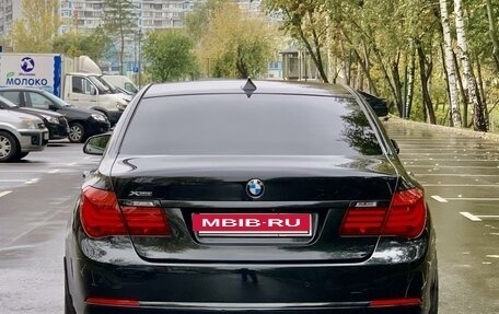 BMW 7 серия, 2013 год, 1 950 000 рублей, 4 фотография