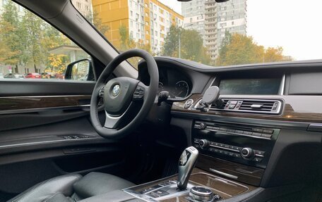 BMW 7 серия, 2013 год, 1 950 000 рублей, 16 фотография