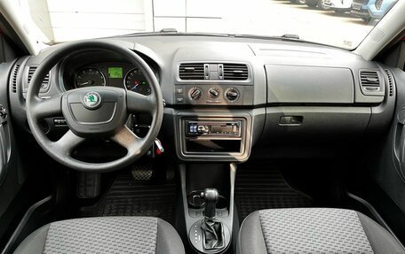 Skoda Fabia II, 2012 год, 877 000 рублей, 7 фотография